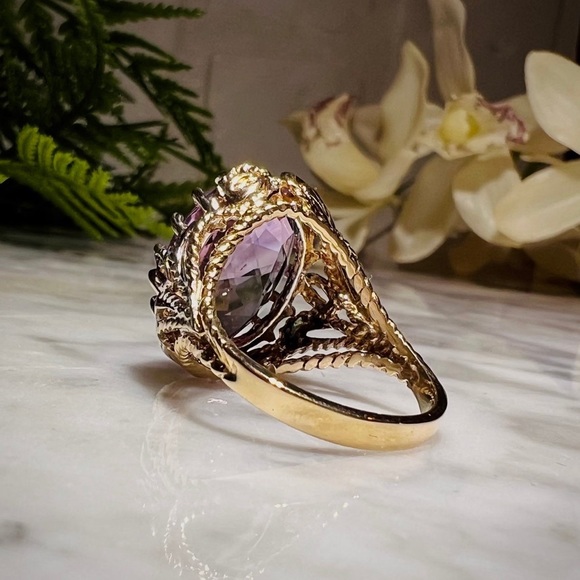 Vintage Estate Giant Amethyst Ring Solid 14k Gold caged prongs Filigree Ring - Picture 12 of 17